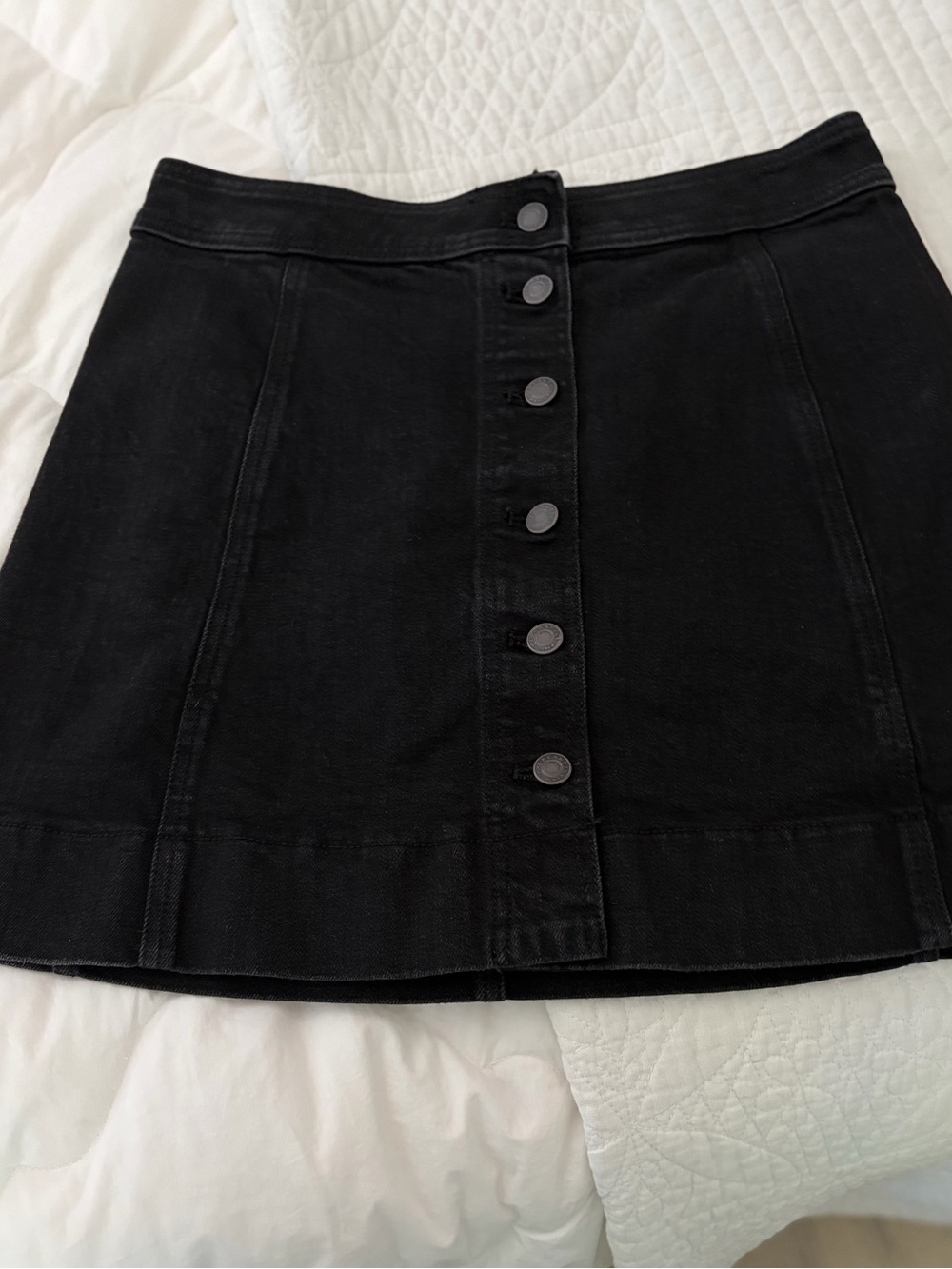 J. CREW MERCANTILE Black Denim Skirt. A-line. Front Button. Black. 6